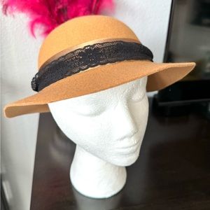 Amanda Smith Tan Wool Hat with Black Lace and Bow